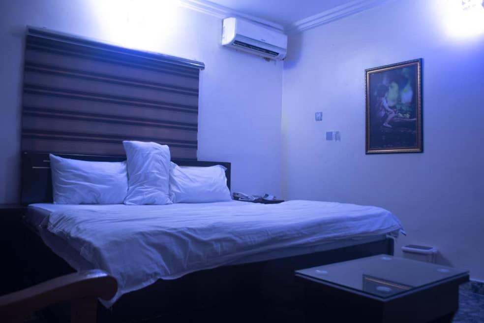 Kay Luxury Suites Uyo Exteriér fotografie