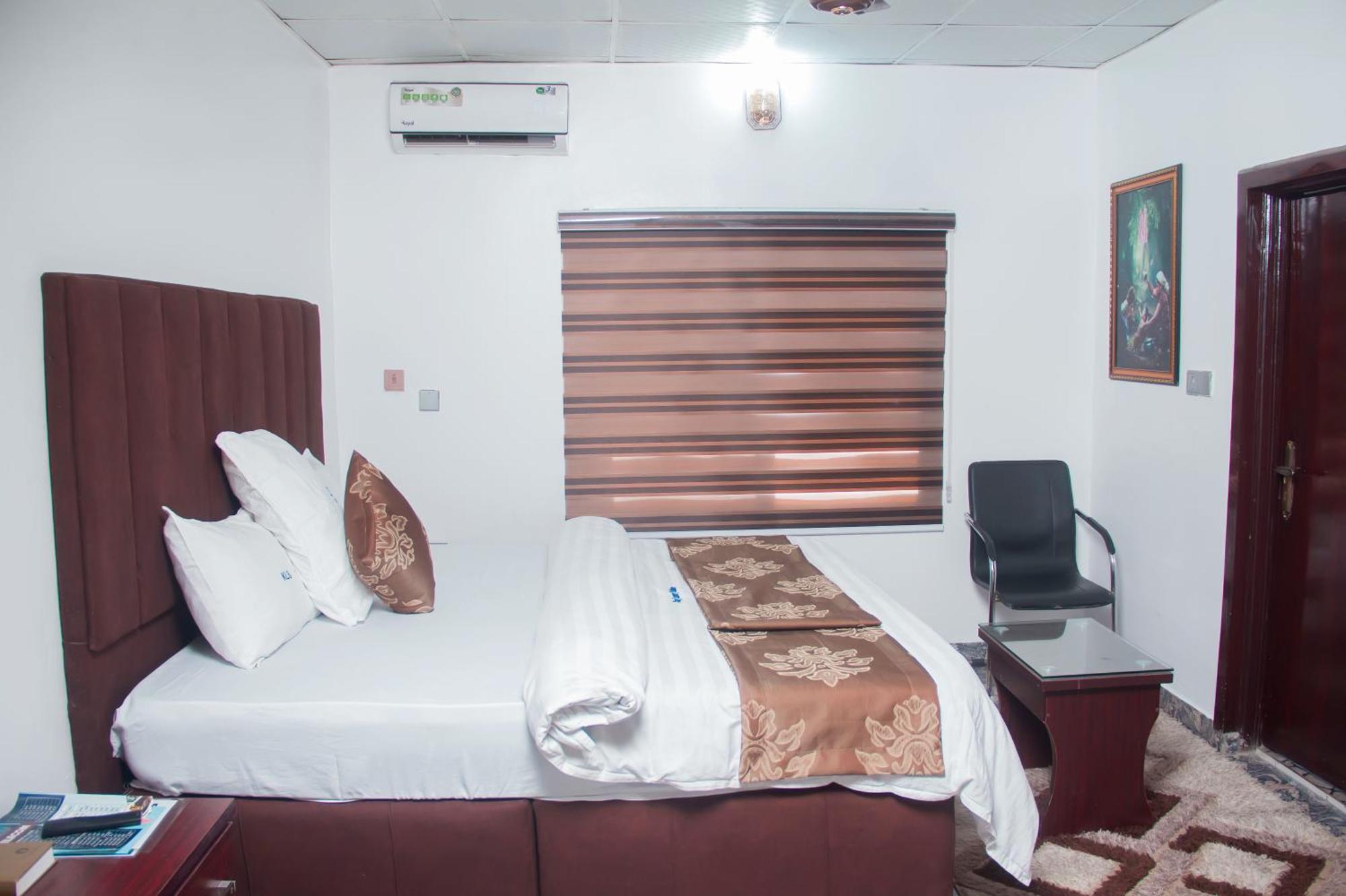 Kay Luxury Suites Uyo Exteriér fotografie